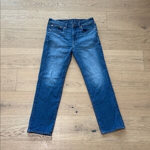 American Eagle Outfitters Men's Denim Relaxed Straight Jeans